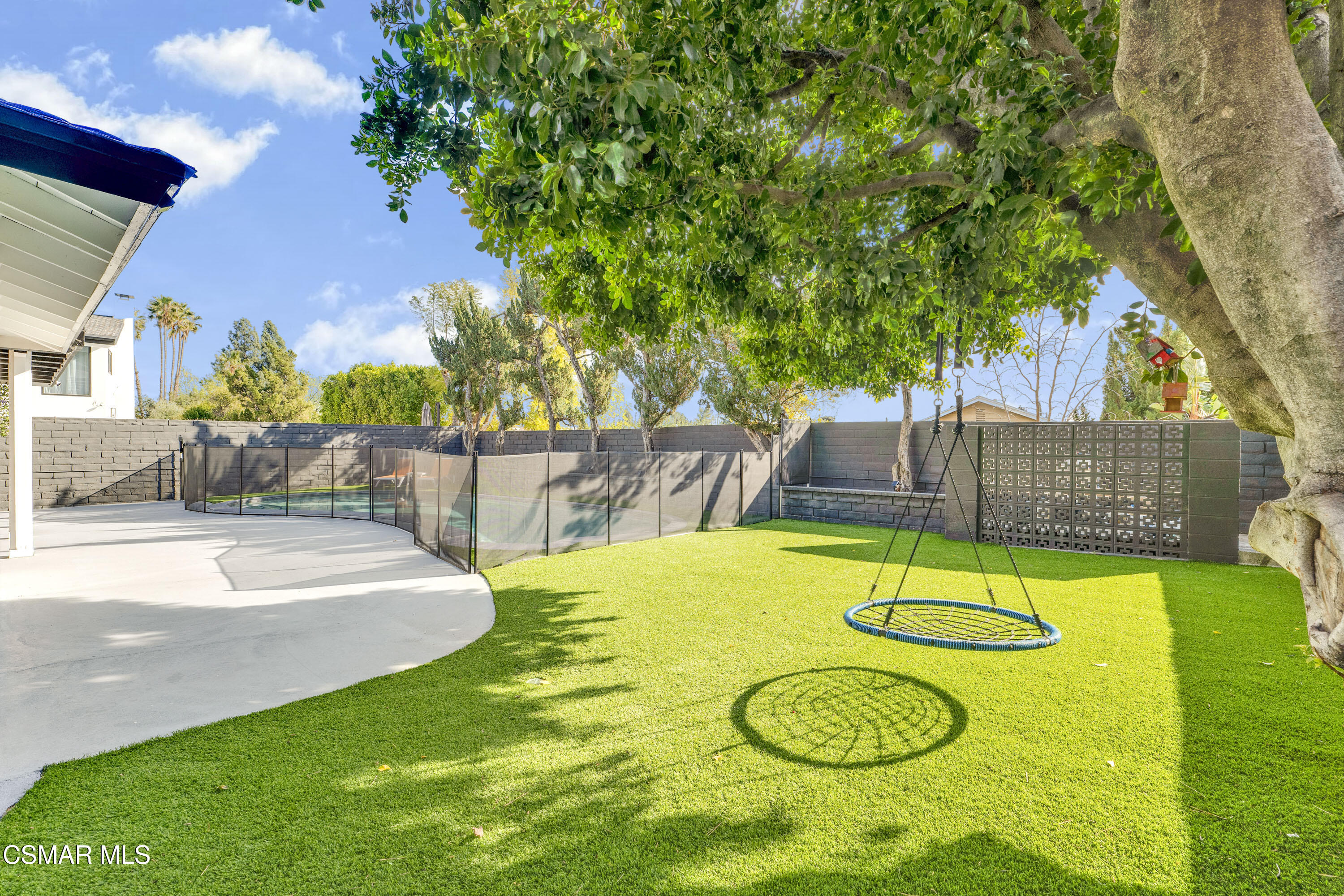 19120 Salt Lake Place Porter Ranch, CA 91326 - Photo 36 of 47 a view of a swimming pool