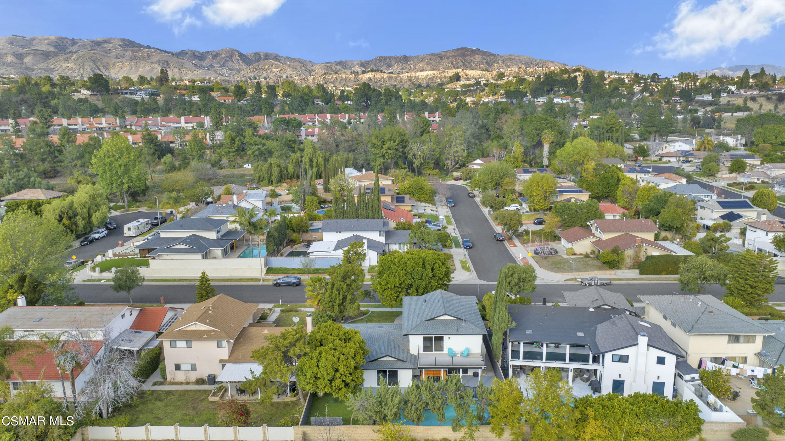 19120 Salt Lake Place Porter Ranch, CA 91326 - Photo 45 of 47 an aerial view of residential houses with outdoor space and river
