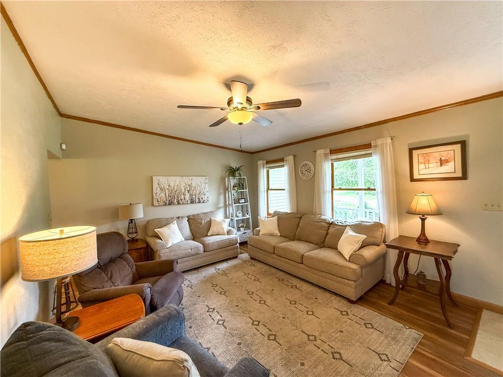 130 Green Brae Road Kittanning, PA 16201 - Photo 2 of 40 Gallery Image 2