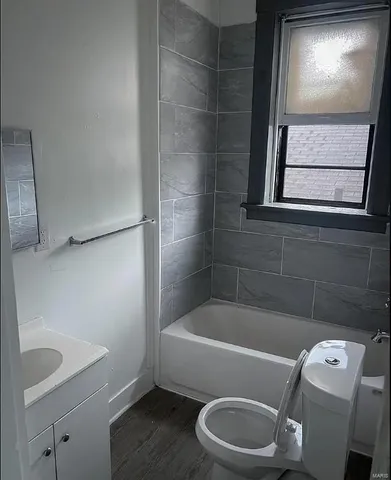 $850 | 824 Canaan Avenue, Unit 2, St. Louis, MO 63147