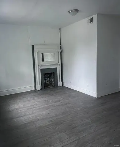 $850 | 824 Canaan Avenue, Unit 2, St. Louis, MO 63147