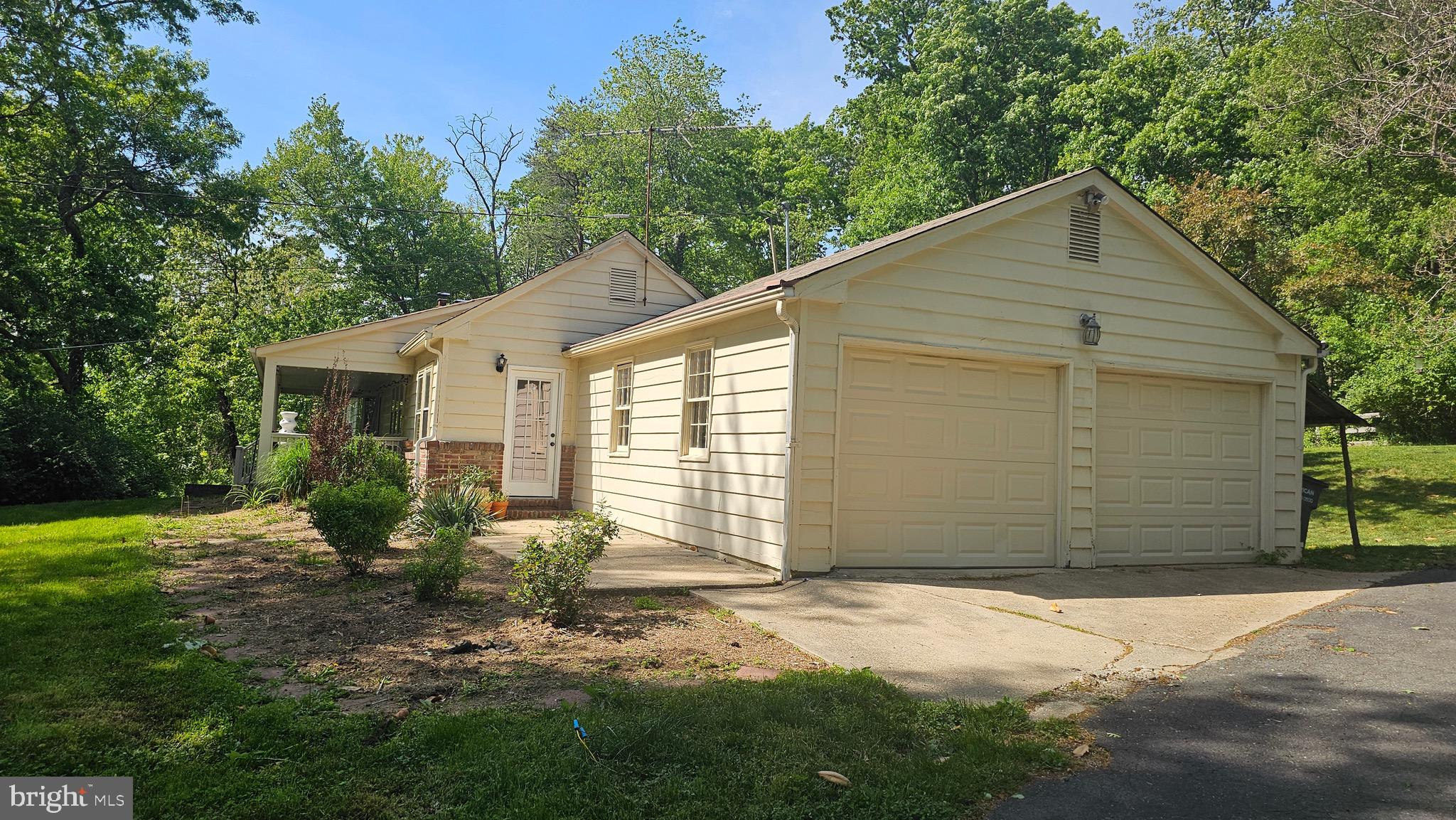 9126 Old Courthouse Road Vienna, VA 22182 - Photo 11 of 11