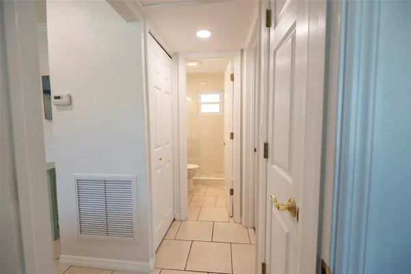 $2,750 | 569 Bamboo Drive South, St. Petersburg, FL 33707