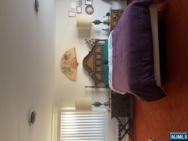 82 Azalea Street Paramus, NJ 07652 - Photo 11 of 14