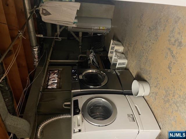 82 Azalea Street Paramus, NJ 07652 - Photo 13 of 14