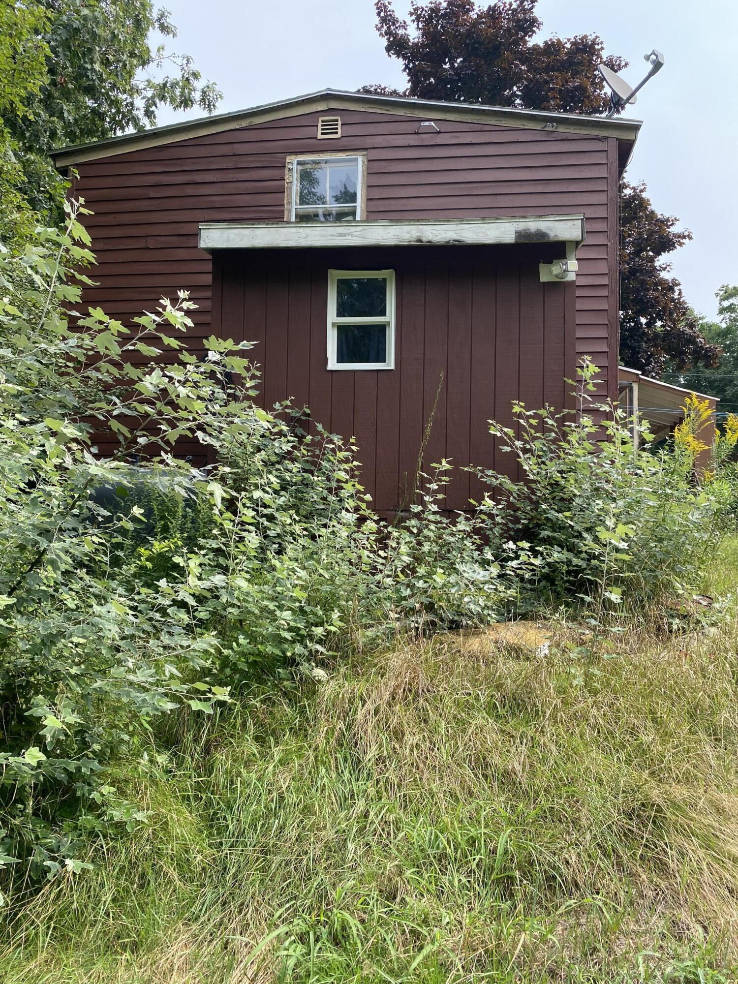 117 Port Road Kennebunk, ME 04043 - Photo 2 of 7 117 Port Road - exterior back view