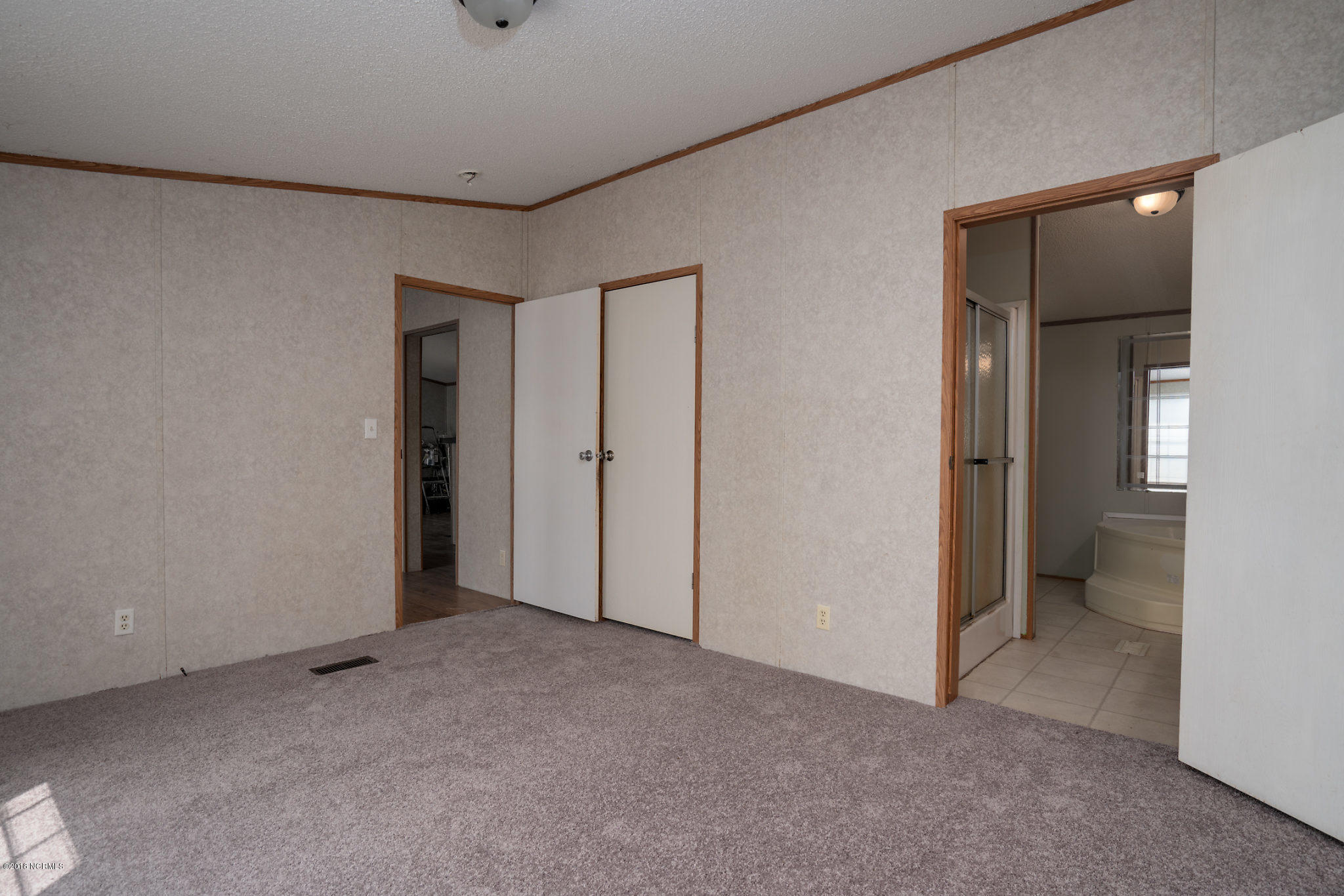 6000 West Baker Road Wilson, NC 27896 - Photo 11 of 22 012-6000WBakerRd-Wilson-NC-27896-small