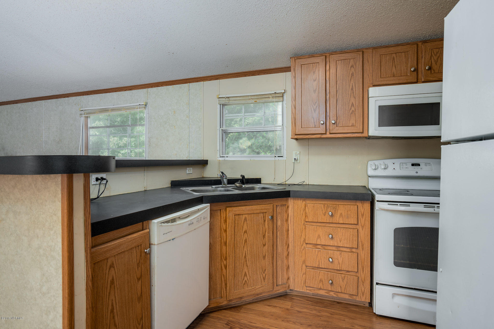 6000 West Baker Road Wilson, NC 27896 - Photo 5 of 22 006-6000WBakerRd-Wilson-NC-27896-small
