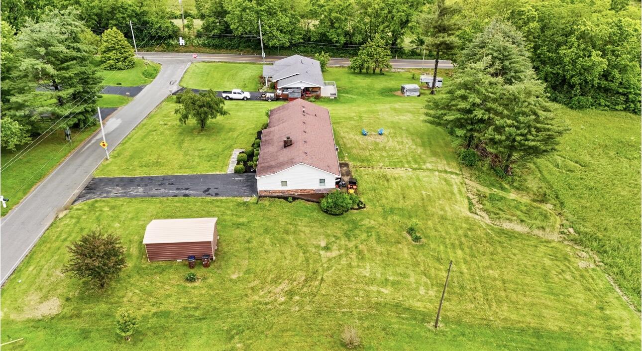 130 Kiddville Road Mount Sterling, KY 40353 - Photo 5 of 33 IMG_6908