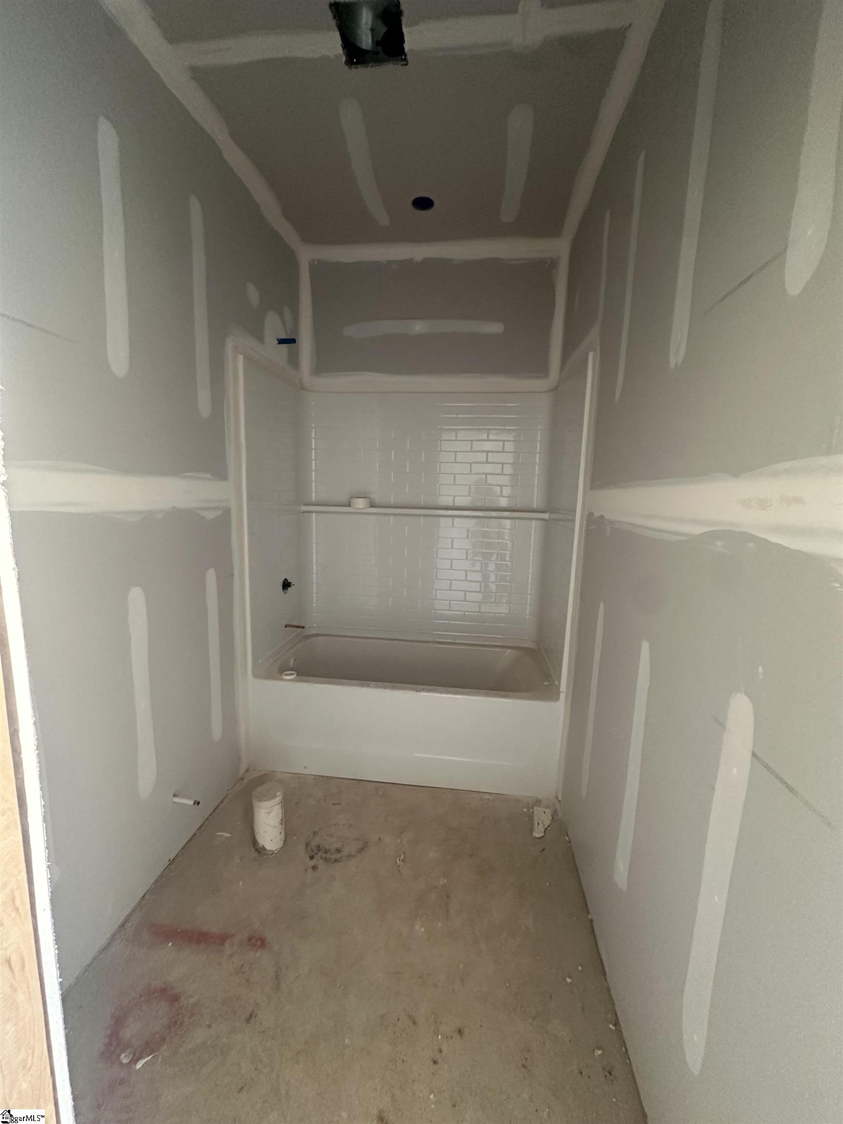 935 Gibbons Street Lyman, SC 29365 - Photo 8 of 35