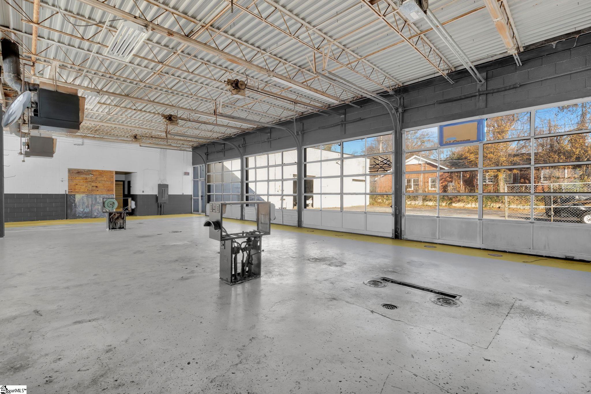 904 North Main Street Anderson, SC 29621 - Photo 17 of 36