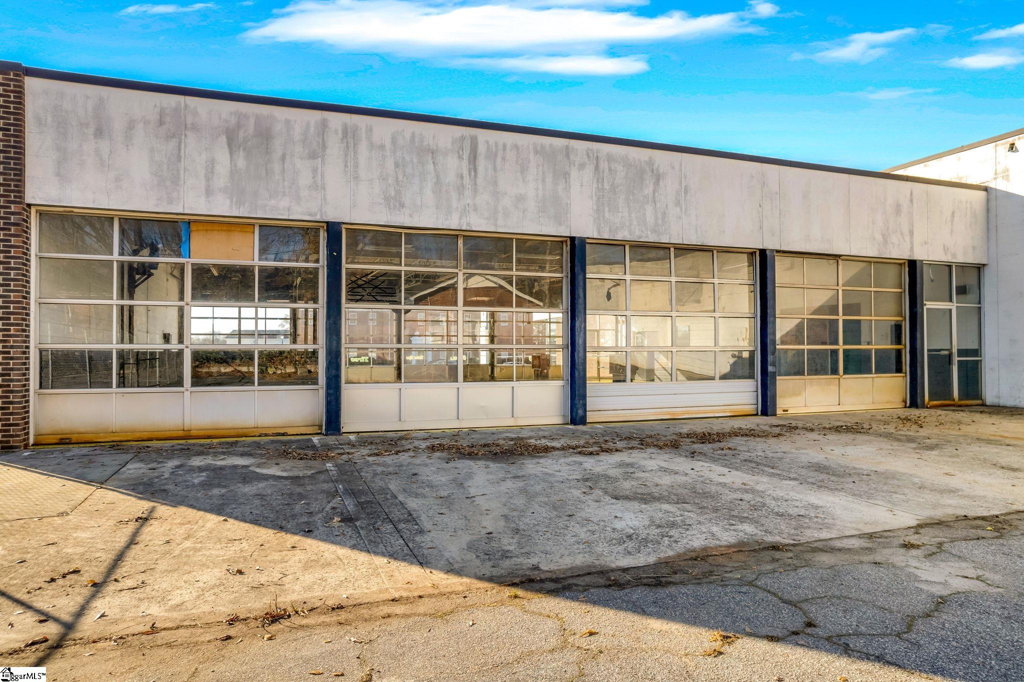 904 North Main Street Anderson, SC 29621 - Photo 28 of 36