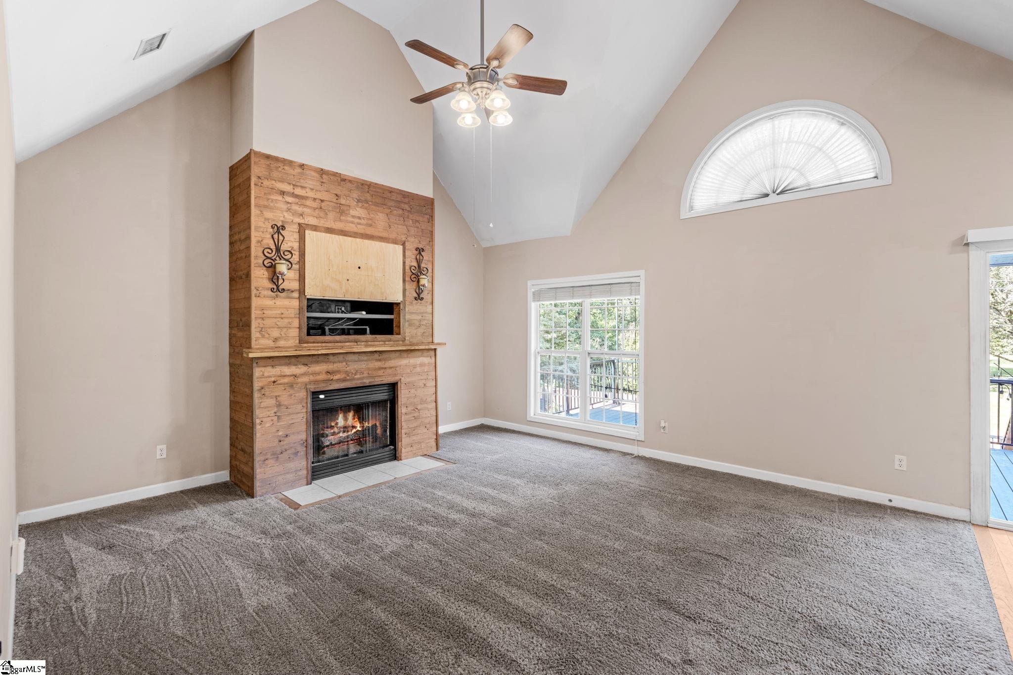 216 Barrett Drive Mauldin, SC 29662 - Photo 5 of 35