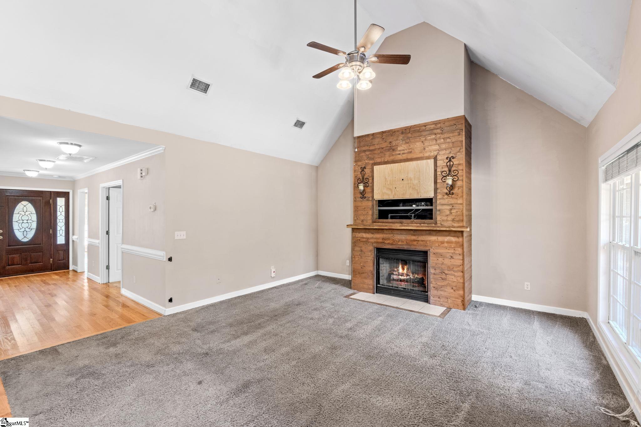 216 Barrett Drive Mauldin, SC 29662 - Photo 8 of 35