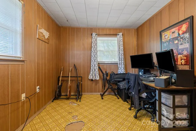 $179,900 | 187 Oakridge Drive, Forest City, NC 28043