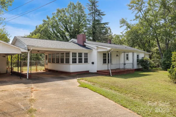 $160,000 | 187 Oakridge Drive, Forest City, NC 28043