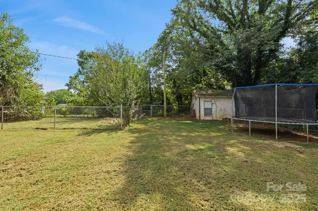 $179,900 | 187 Oakridge Drive, Forest City, NC 28043