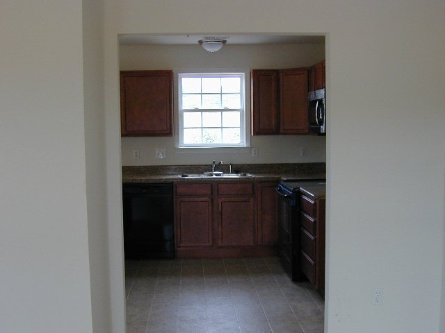 42-5 Pindo Court Anderson, SC 29621 - Photo 4 of 6 Gallery Image 4