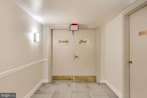 $400,000 | 5450 Whitley Park Terrace, Unit 806, Bethesda, MD 20814