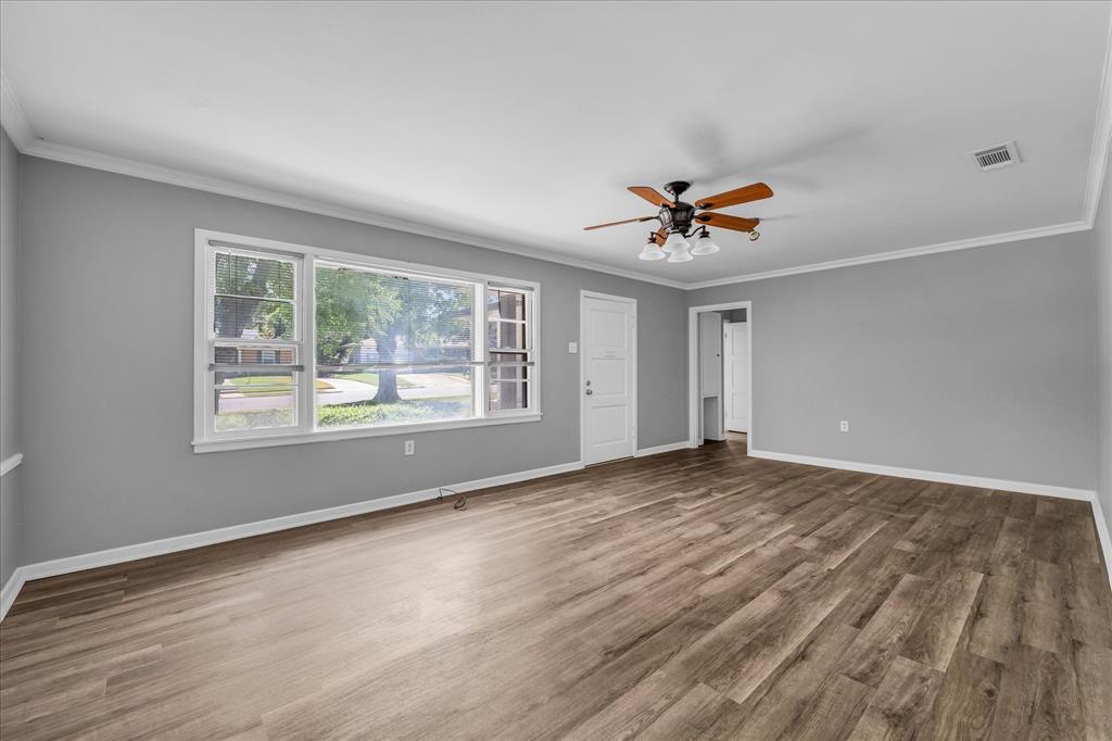 1325 Sunset Street Waco, TX 76710 - Photo 8 of 40