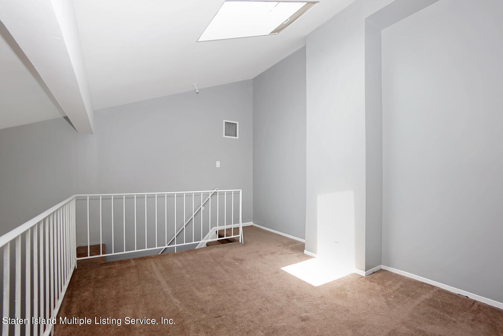 76 Selvin Loop Staten Island, NY 10303 - Photo 16 of 17 (16) LOFT WITH SKYLIGHT