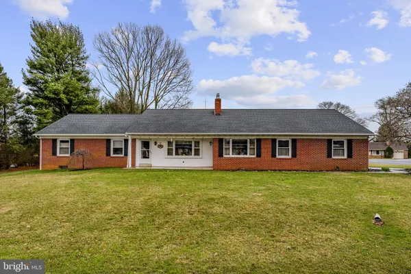 $350,000 | 77 Glendale Drive, Lancaster, PA 17602