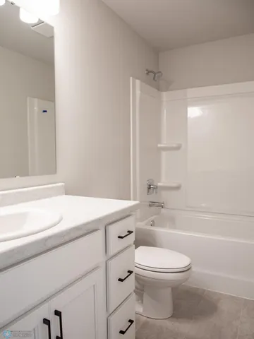 $329,999 | 6709 Meadow View Drive South, Fargo, ND 58104