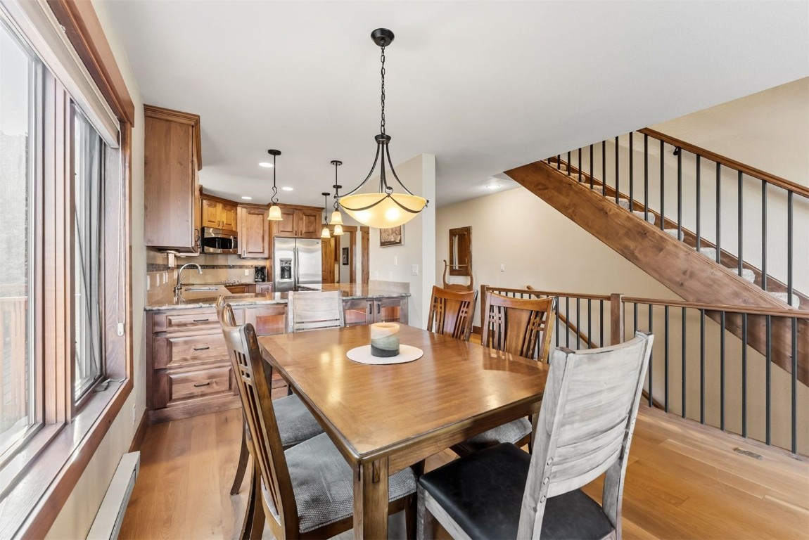 1682 Boreas Pass Road, Unit C Breckenridge, CO 80424 - Photo 13 of 50 Dining table