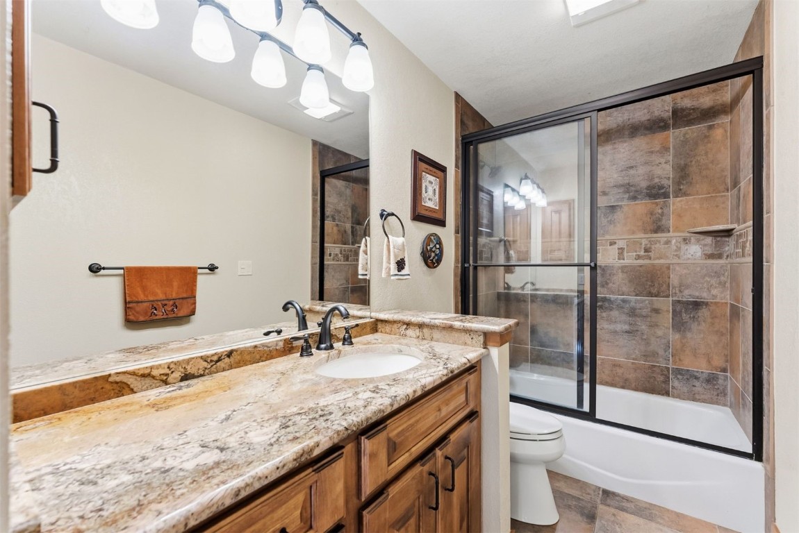 1682 Boreas Pass Road, Unit C Breckenridge, CO 80424 - Photo 35 of 50 Guest bathroom