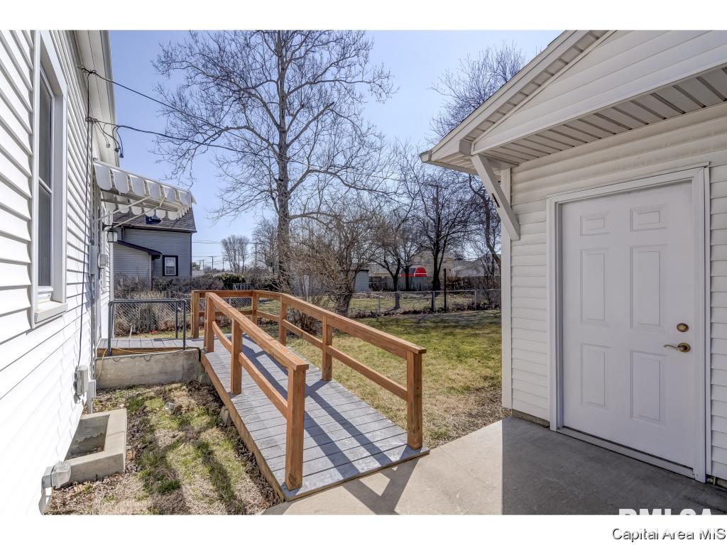 1512 East Keys Avenue Springfield, IL 62702 - Photo 26 of 32 Gallery Image 26