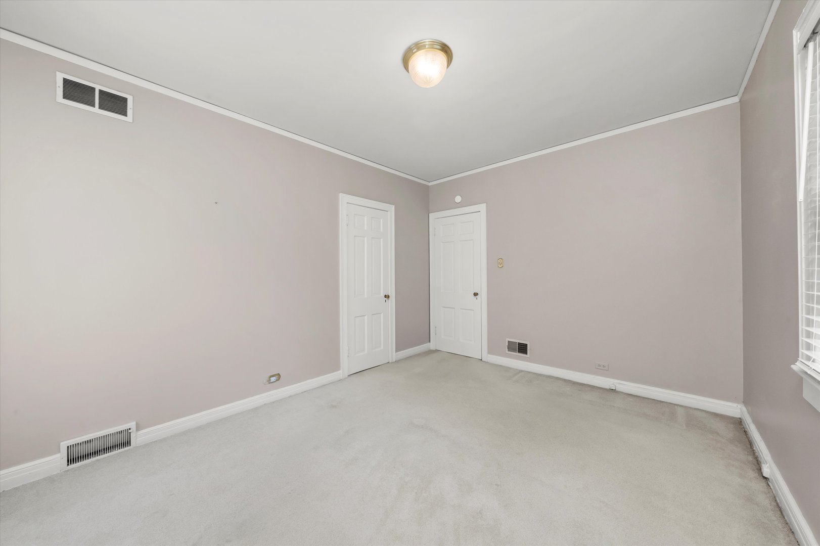 229 Country Club Road Chicago Heights, IL 60411 - Photo 23 of 31 an empty room with a empty space and windows