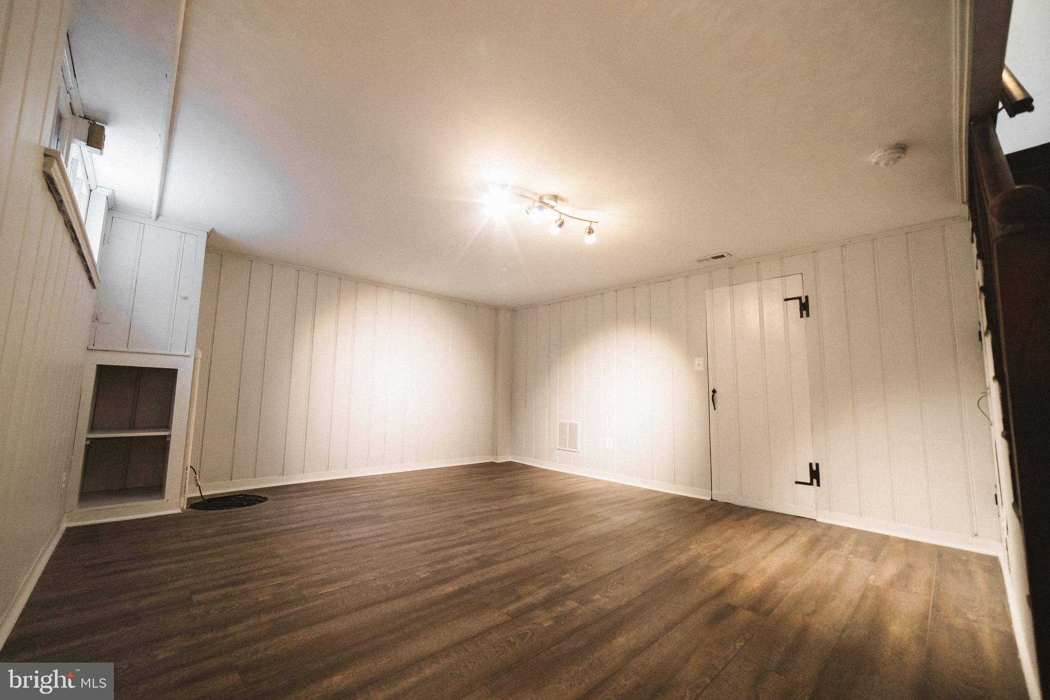 1332 Northview Road Baltimore, MD 21218 - Photo 23 of 30 LL rec room, man cave or optional 4th BR.