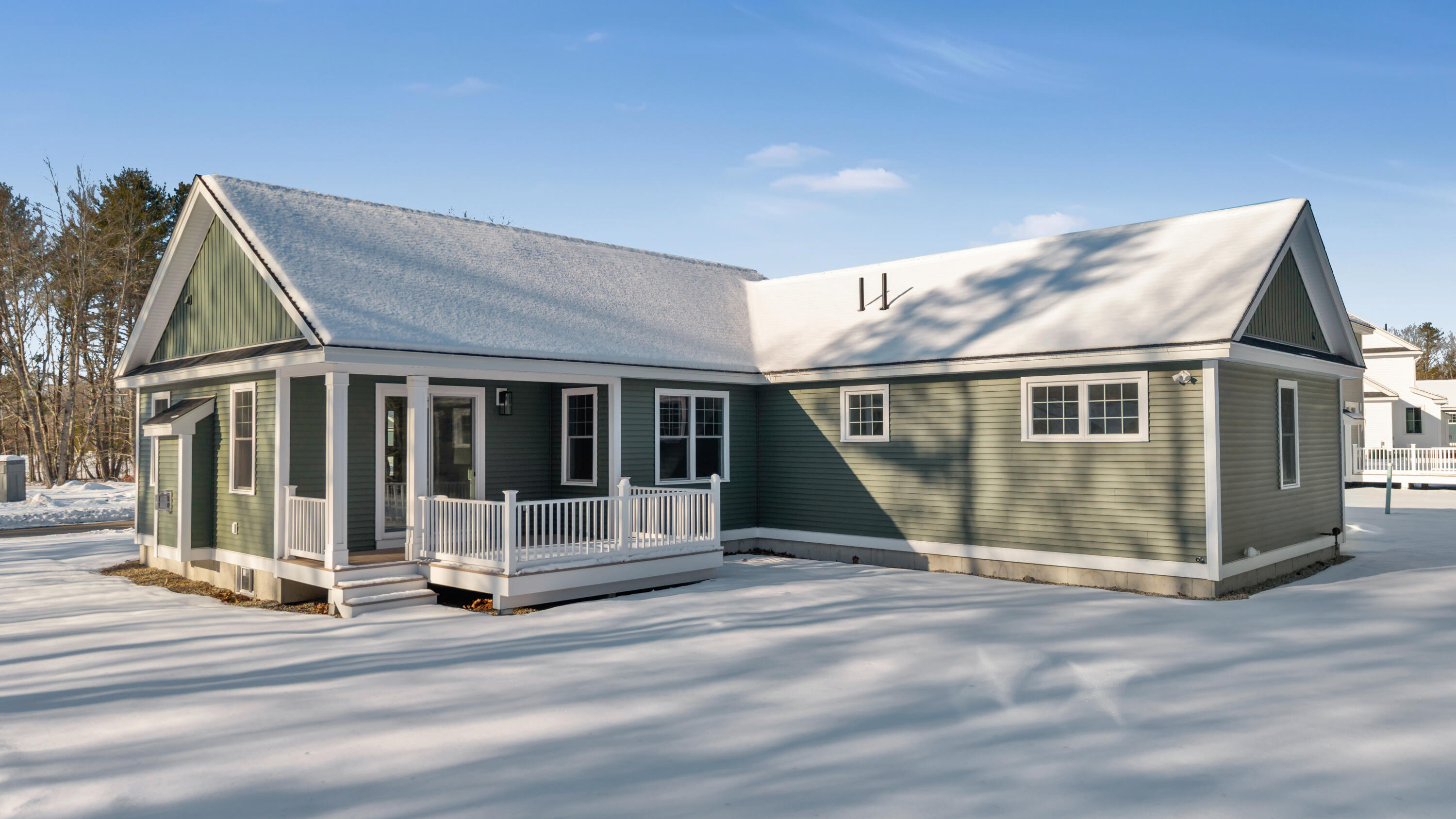 42 Cascade Circle, Unit 34 Kennebunk, ME 04043 - Photo 22 of 30 Back Exterior