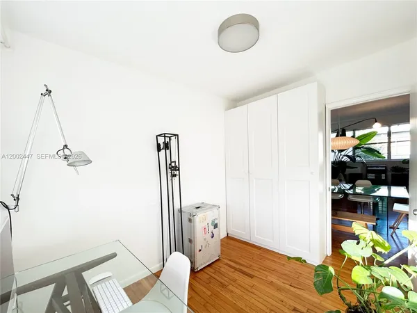 $2,500 | 1255 Marseille Drive, Unit 20, Miami Beach, FL 33141