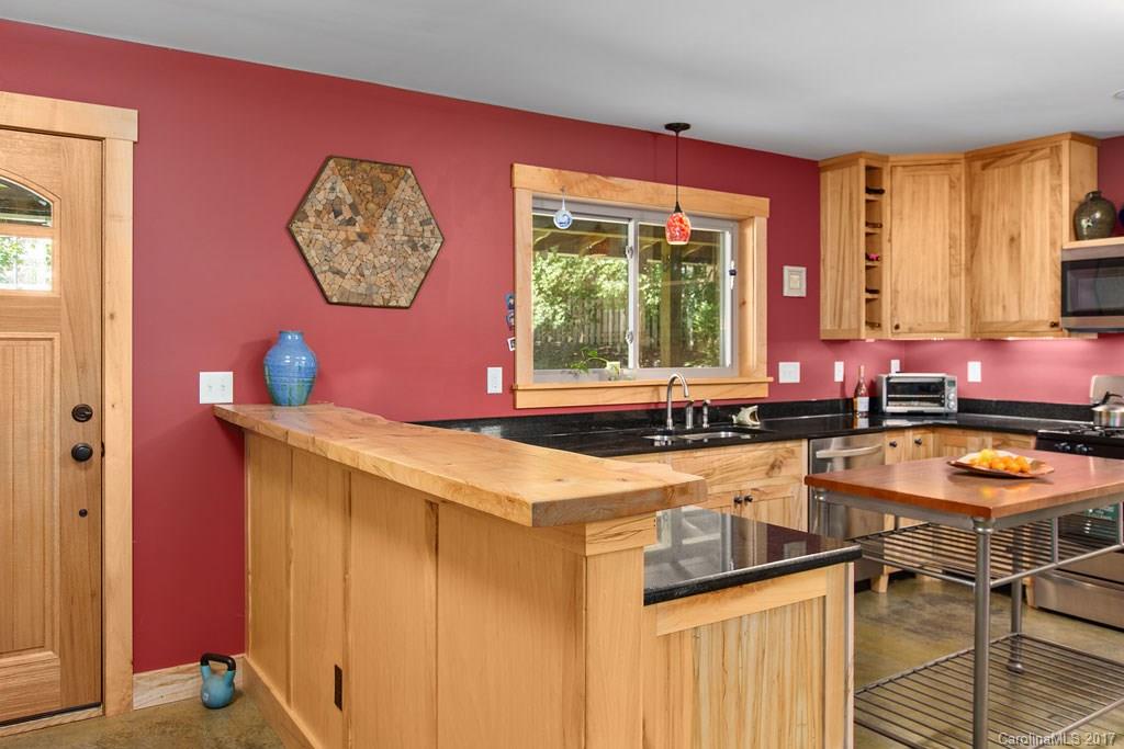 16 Olney Road Asheville, NC 28806 - Photo 5 of 24 Gallery Image 5