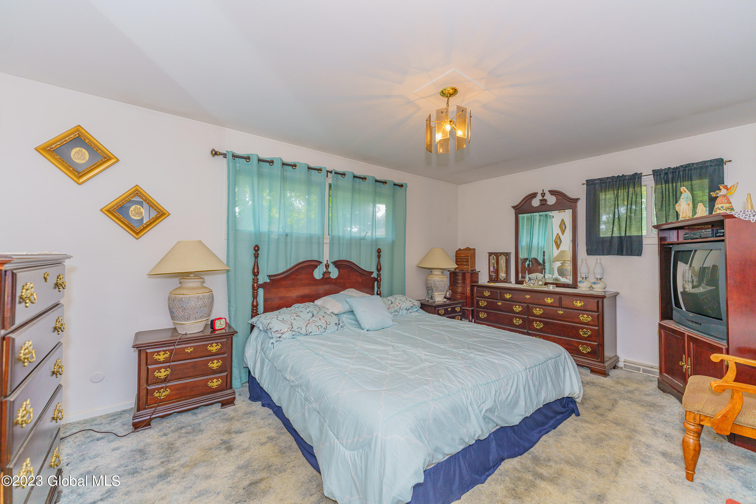 26 Tryon Court Albany, NY 12203 - Photo 22 of 39 5 Bedroom 5