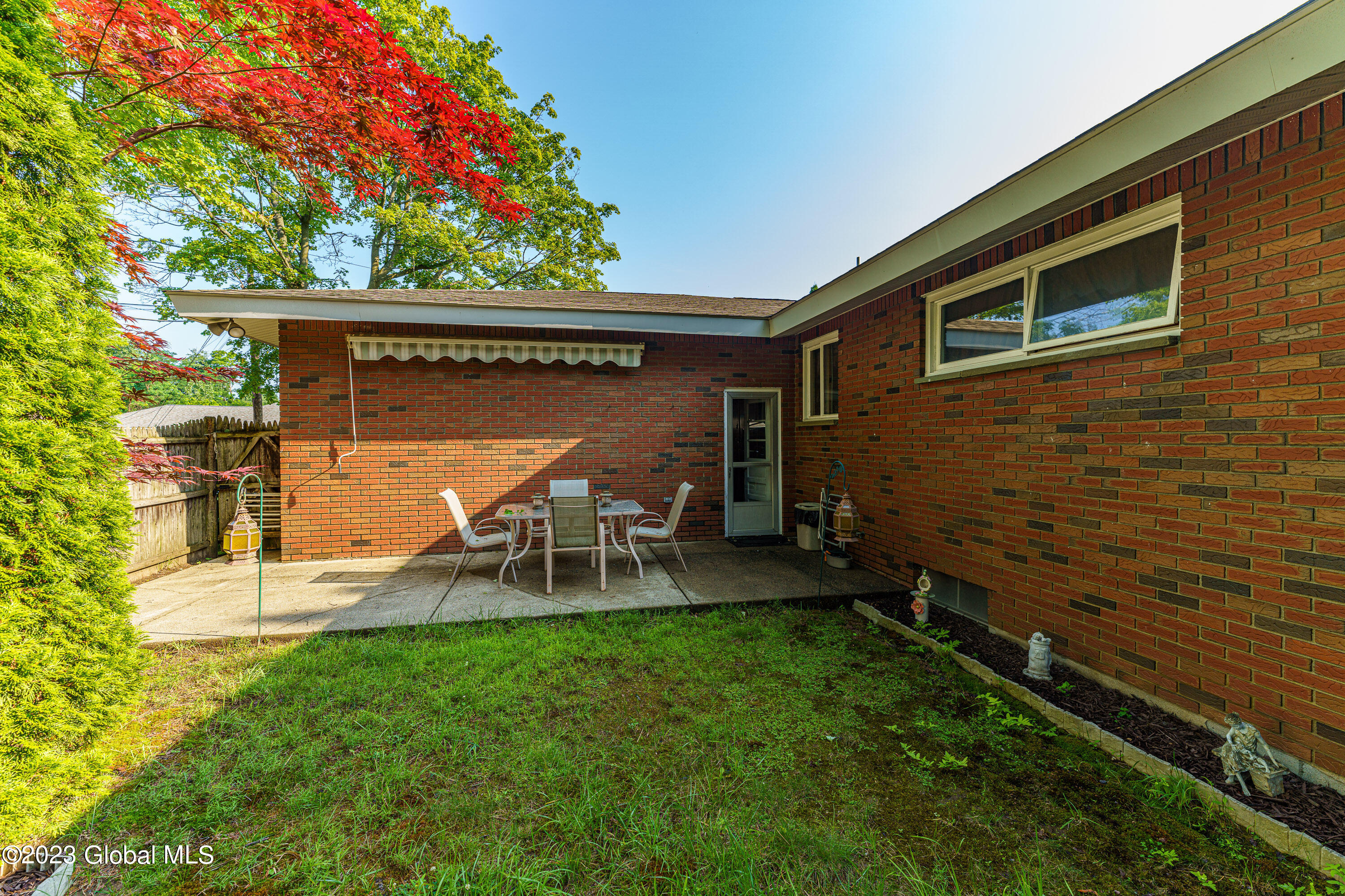 26 Tryon Court Albany, NY 12203 - Photo 38 of 39 Yard 3