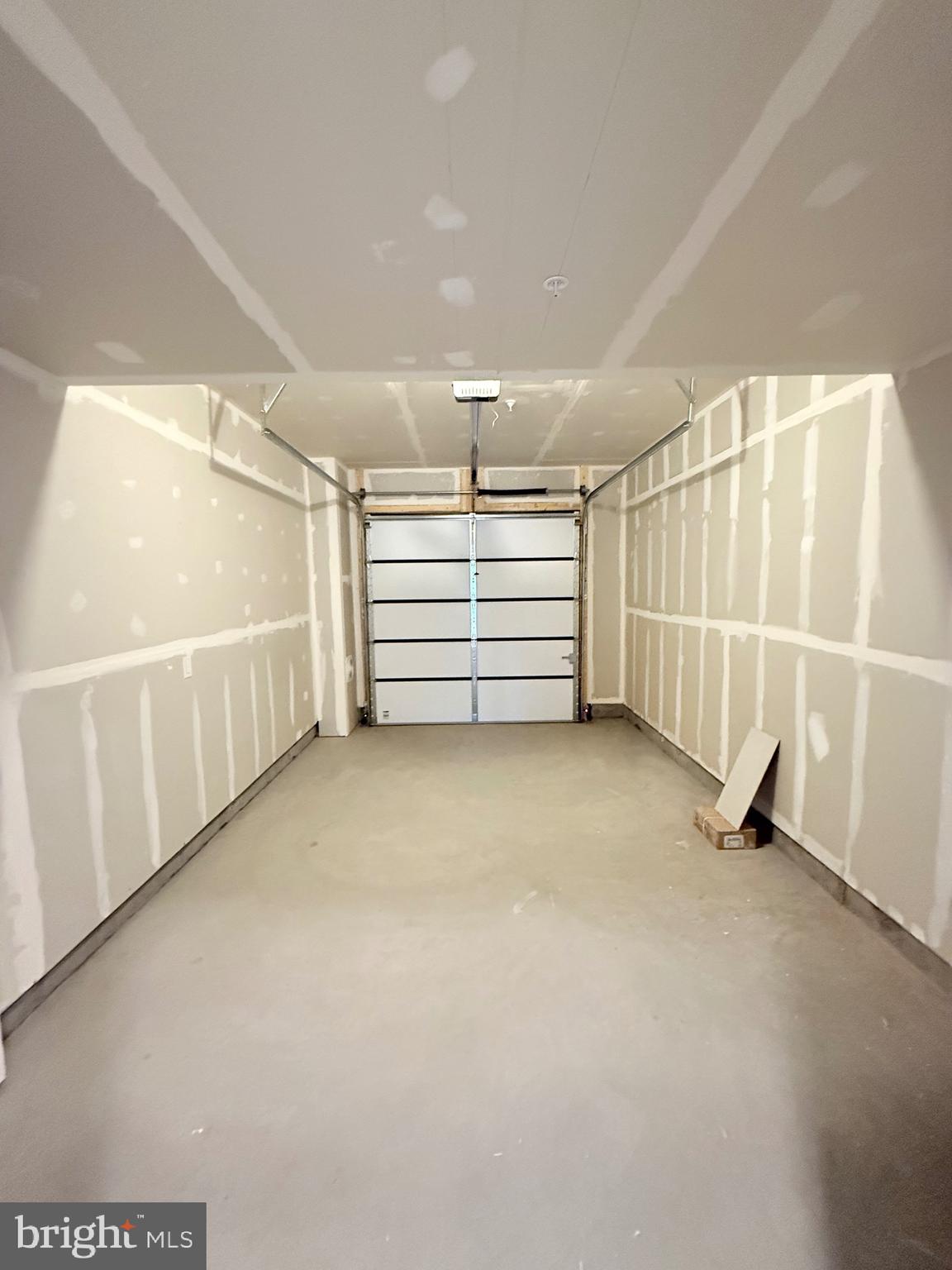 4900 Chelan Crossing Chantilly, VA 20151 - Photo 26 of 27 a view of an empty garage