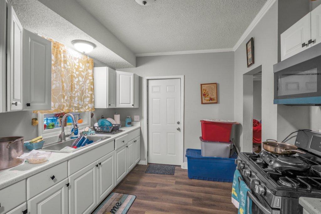 4111 North Bryant Avenue Minneapolis, MN 55412 - Photo 11 of 25