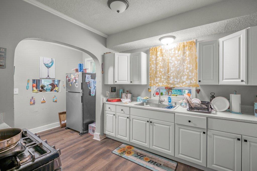 4111 North Bryant Avenue Minneapolis, MN 55412 - Photo 12 of 25