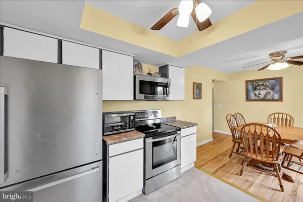 $319,900 | 4330 Pinewood Lane, York, PA 17402