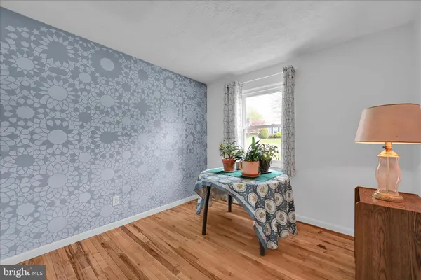 $319,900 | 4330 Pinewood Lane, York, PA 17402