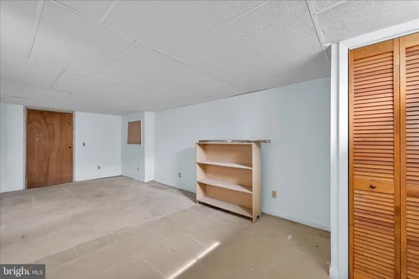 $319,900 | 4330 Pinewood Lane, York, PA 17402