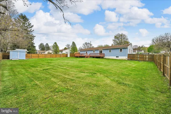 $319,900 | 4330 Pinewood Lane, York, PA 17402