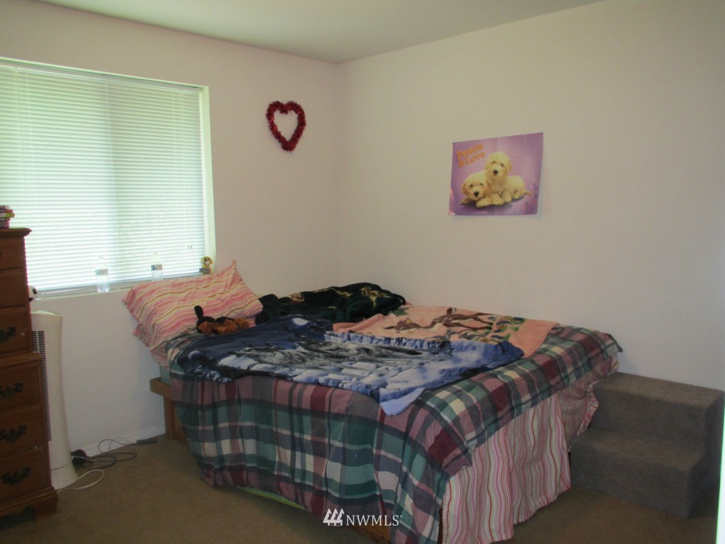 231 North Lake Roesiger Road Snohomish, WA 98290 - Photo 14 of 25