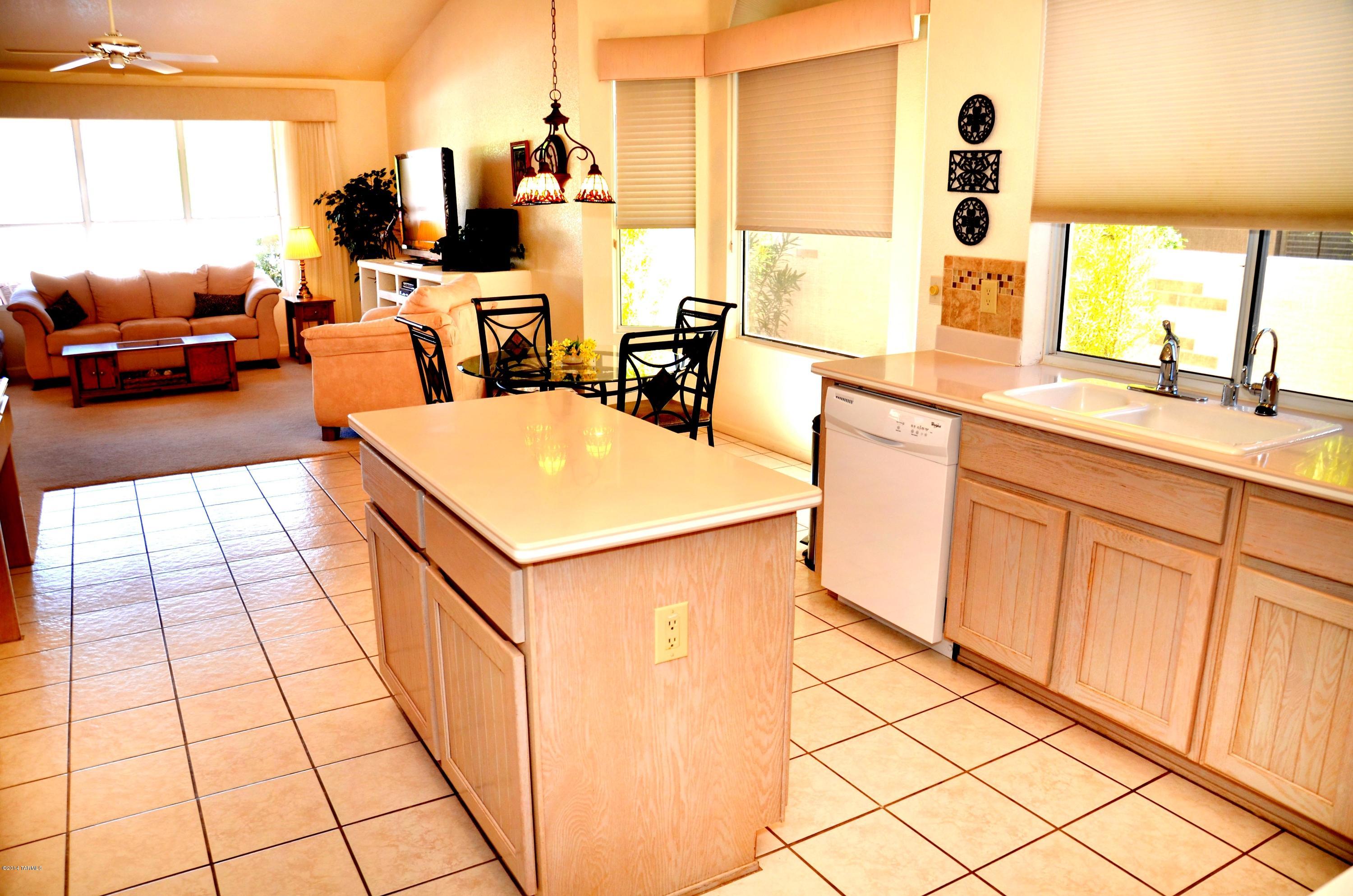 37287 South Ridgeview Boulevard Tucson, AZ 85739 - Photo 20 of 39 Gallery Image 20