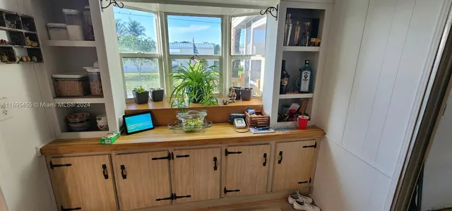 a view of outdoor space yard and patio