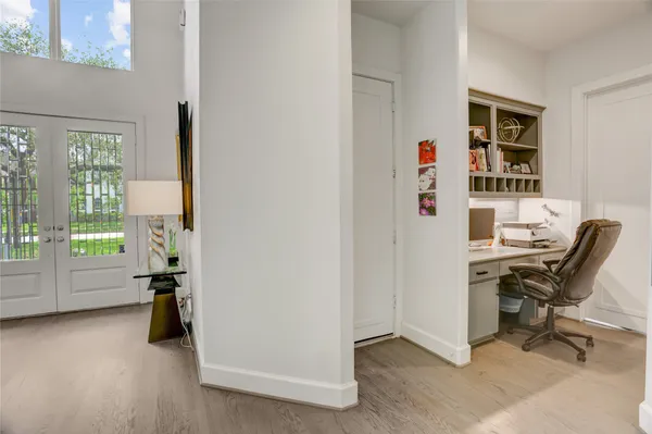 $11,000 | 4806 Wedgewood Drive, Bellaire, TX 77401