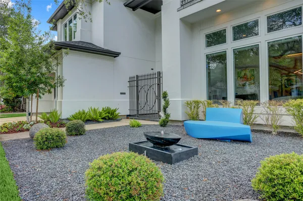 $11,000 | 4806 Wedgewood Drive, Bellaire, TX 77401