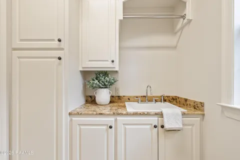 $390,000 | 306 Flora Springs, Broussard, LA 70592